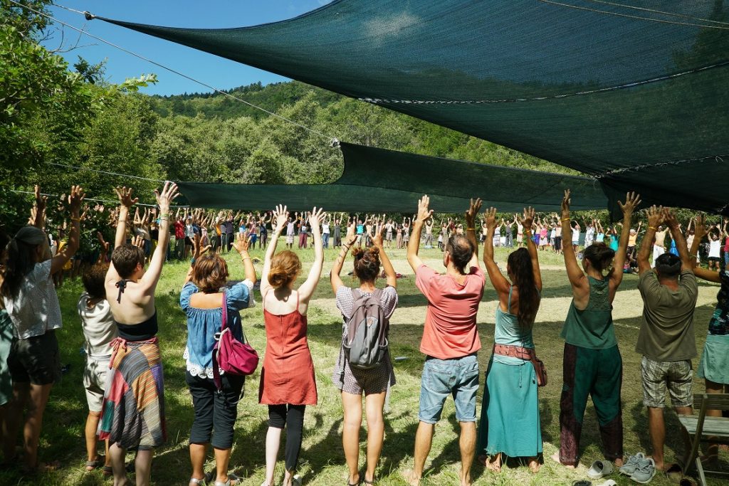 Cohousing, coliving, ecovillaggi, coworking. Di cosa parliamo quando parliamo di&nbsp;“co”?